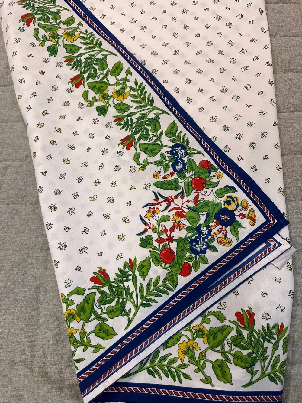 Williams Sonoma Garden Party Tablecloth Provence Floral French Country 70x90